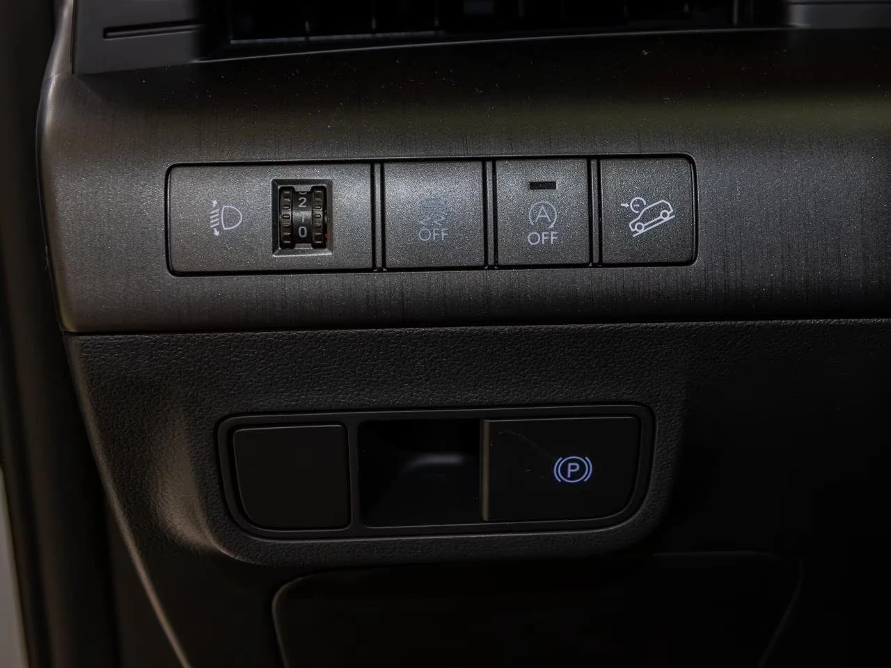2025 Hyundai Kona НОВ!N-LINE 139HP T-GDi DCT CAM NAVI LED CPLAY 424q — 14