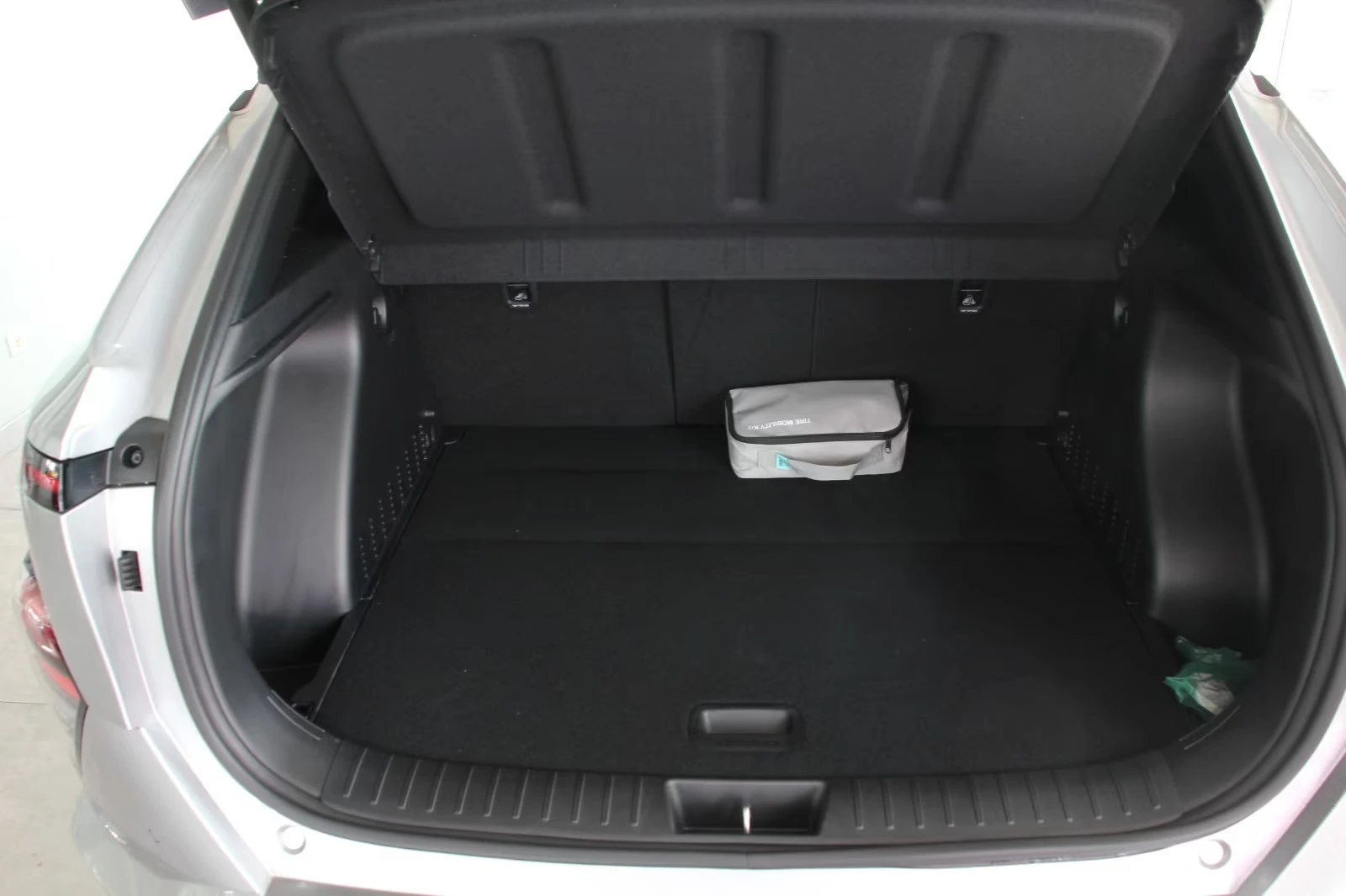 2025 Hyundai Kona НОВ!T-GDi 101HP N-LINE 360 NAVI CPLAY KLESS 425q — 16