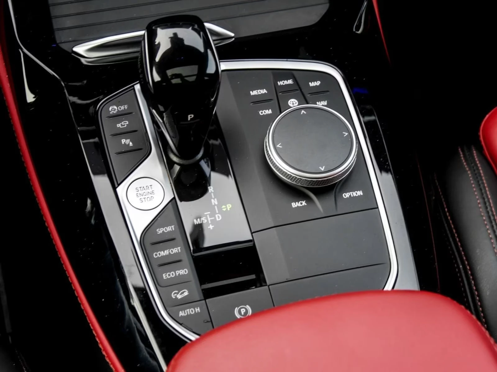 2023 BMW X4 40i 360HP M-SPORT PANO HUD 360 ACC H&K MEMO 495z — 13