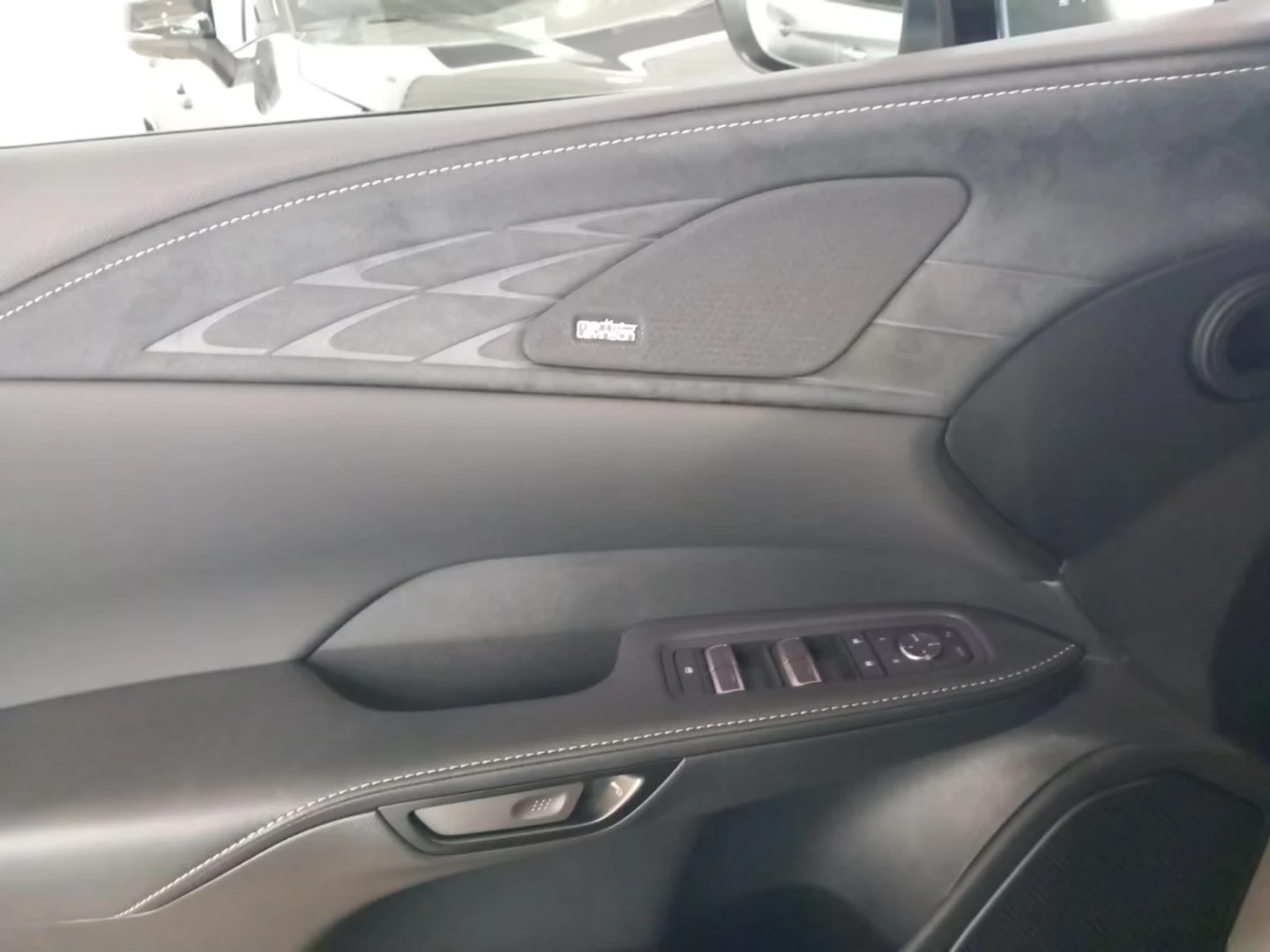 2025 Lexus RX 500h F-SPORT 371HP 4X4 KLESS 360 NAVI 261h — 13