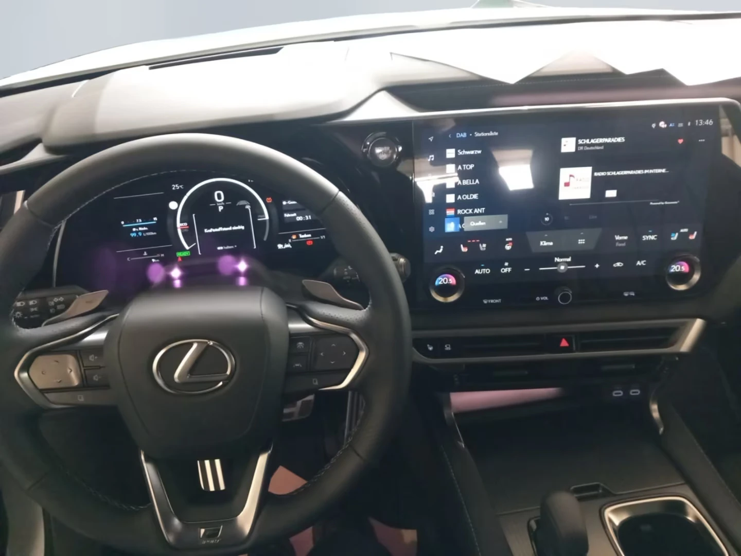 2025 Lexus RX 500h F-SPORT 371HP 4X4 KLESS 360 NAVI 261h — 8