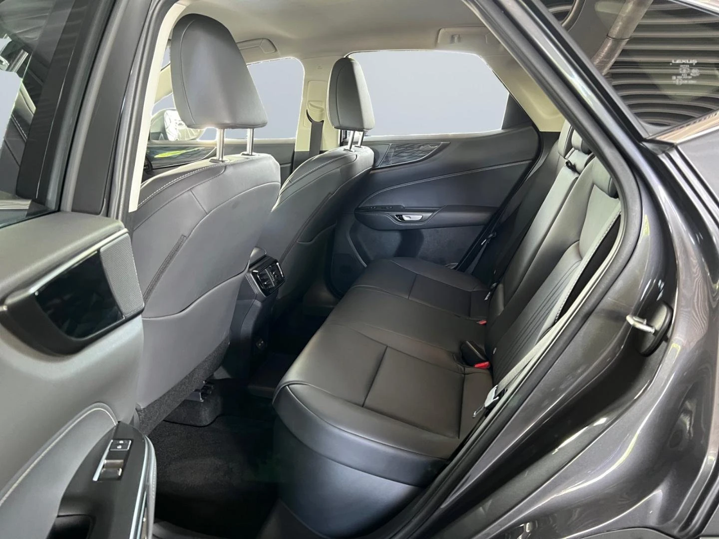 2025 Lexus NX 450 h+ E-FOUR 292HP BUSINESS CAM LED NAVI KLESS 439q — 15