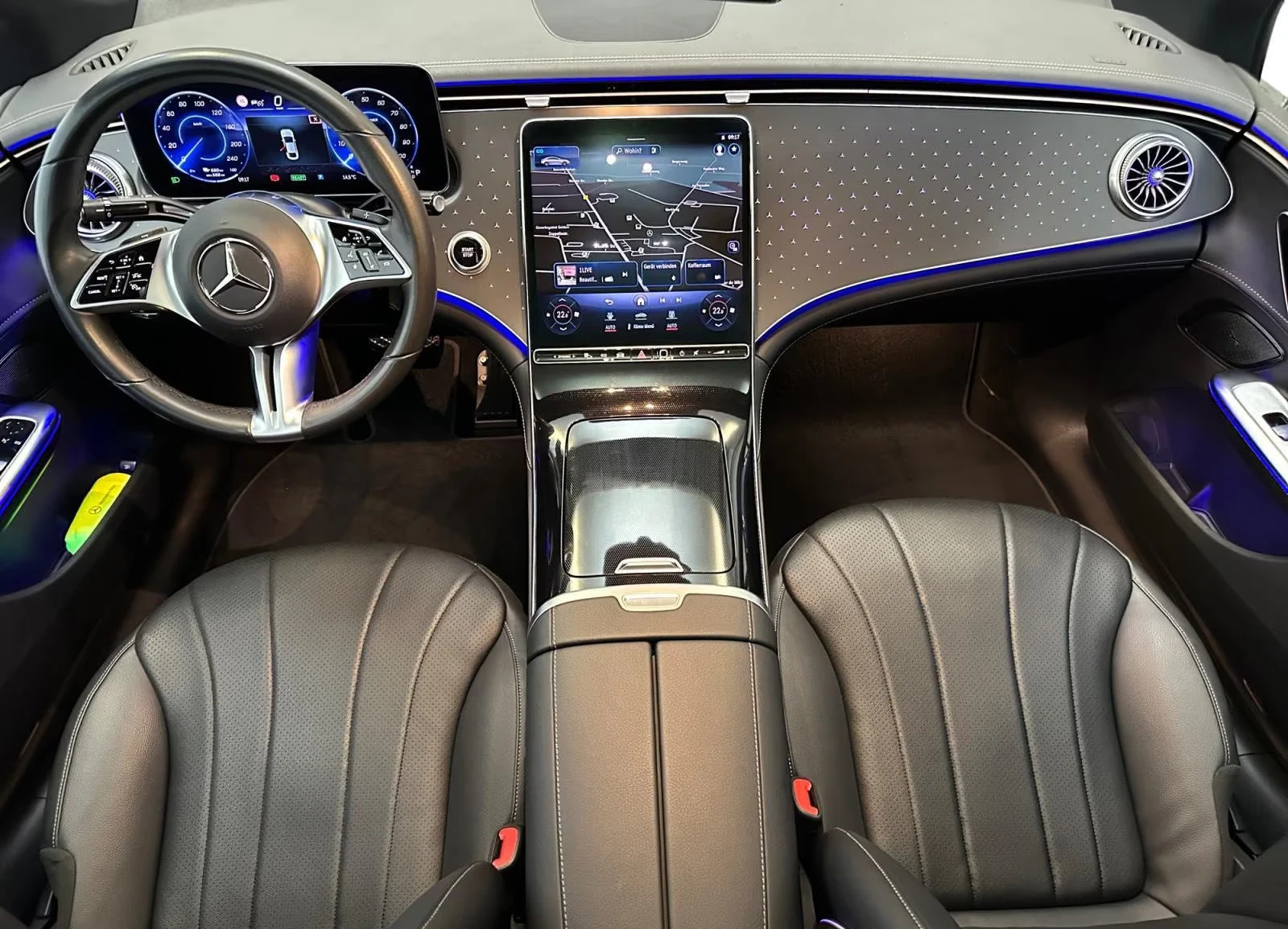 2022 Mercedes-Benz EQE 350+ ELECTRIC-ART 292HP PANO 360 MEMO ACC 443q — 7