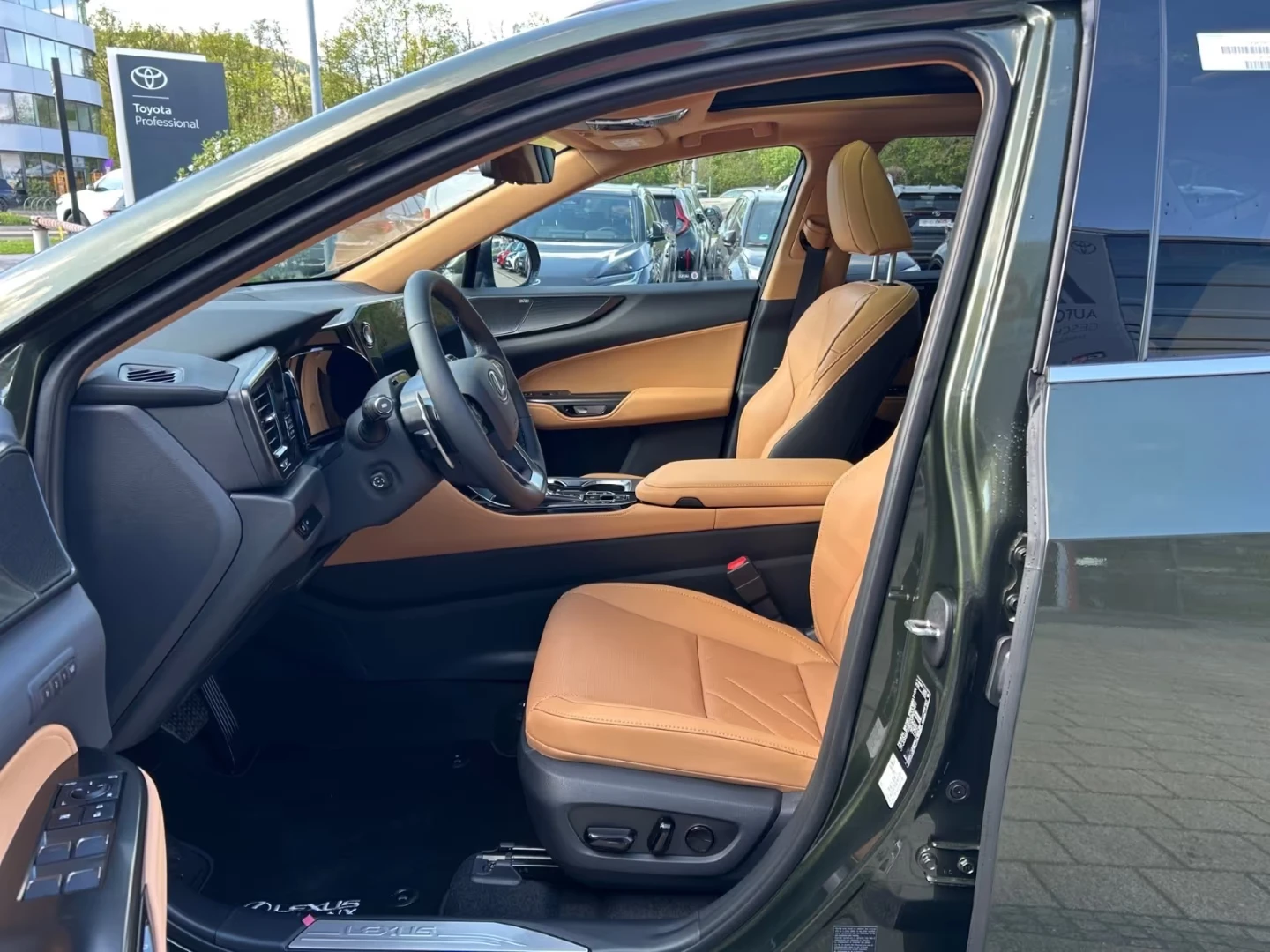 2026 Lexus NX 450 h+ LUXURY 4X4 292HP PANO M.LEVINSON 360 267h — 10