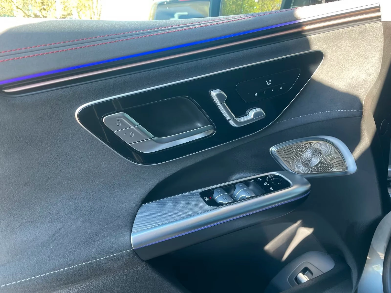 2023 Mercedes-Benz EQE SUV 292HP 350+ AMG NIGHT PANO BURM 360 MEMO 446q — 14