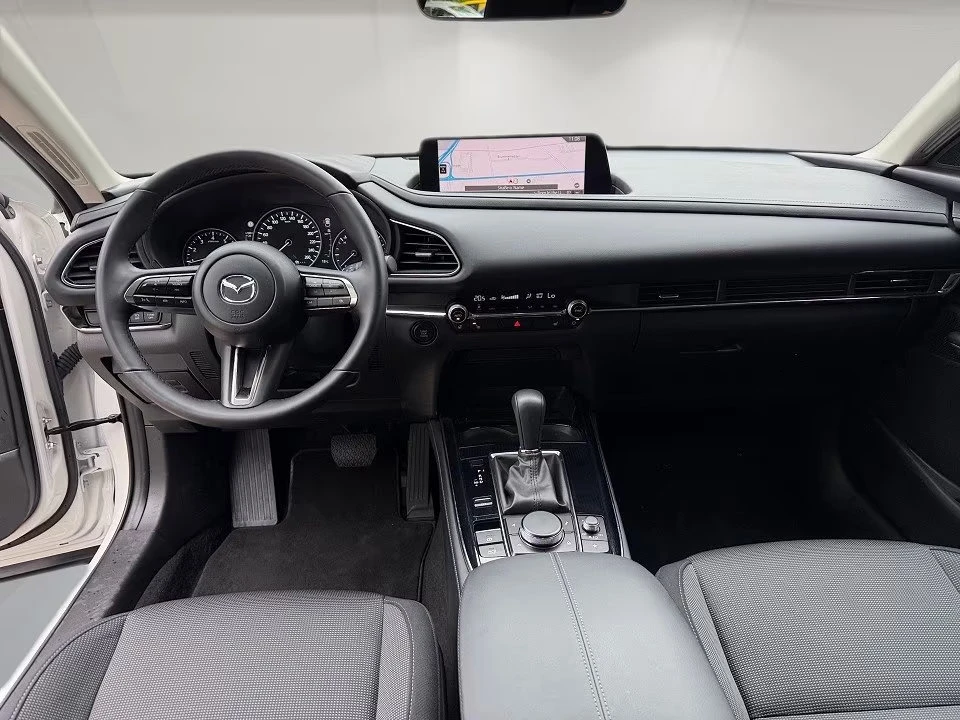 2025 Mazda CX-30 e-SKYACTIVE 140HP MHEV CAM HUD KLESS CPLAY 459q — 6
