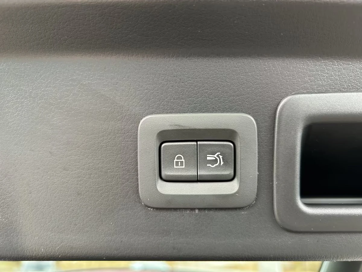 2025 Mazda CX-30 e-SKYACTIVE G 140HP MHEV HOMURA CAM HUD NAVI 460q — 13