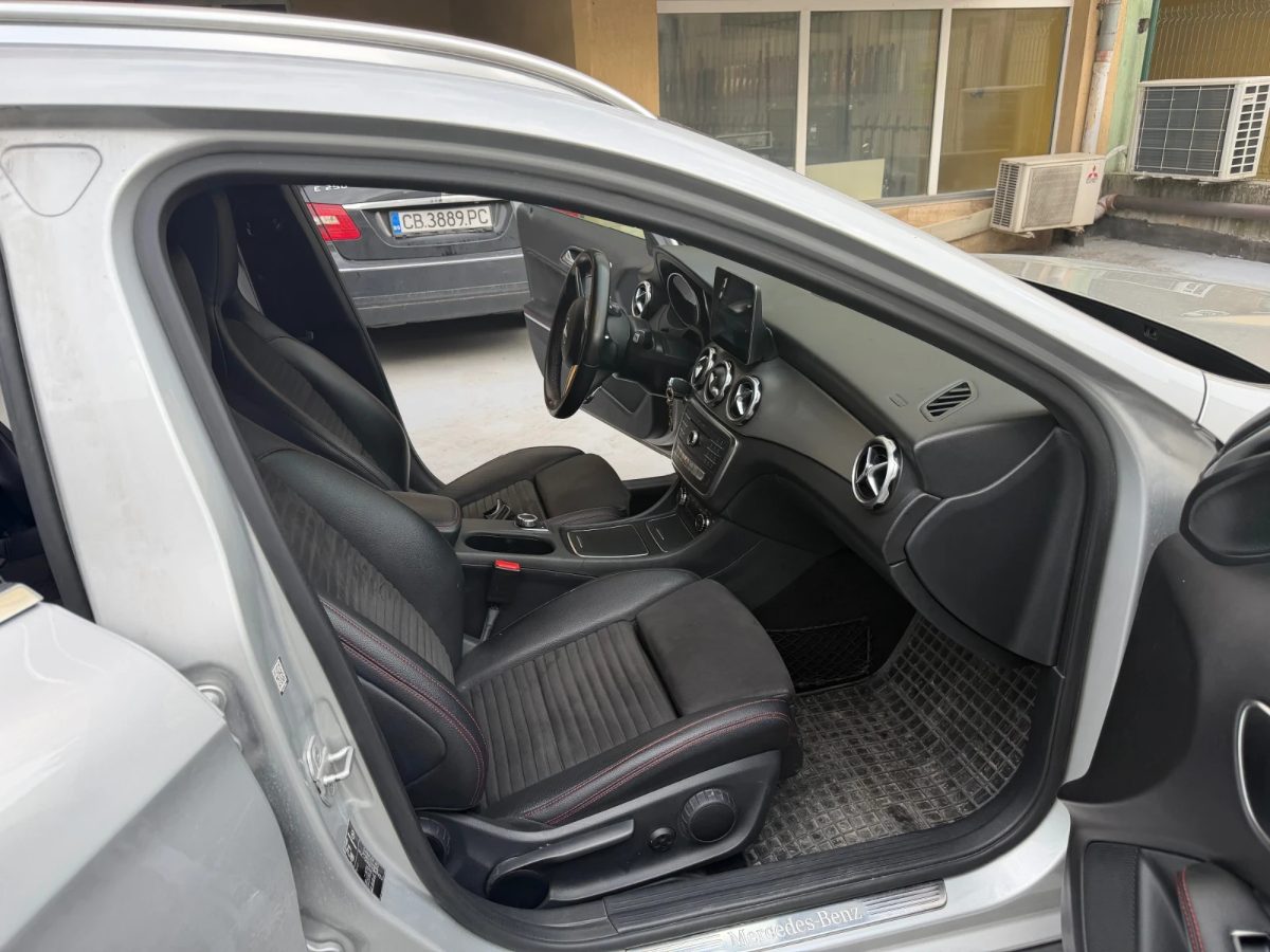 Mercedes-Benz GLA 2.2 — 8