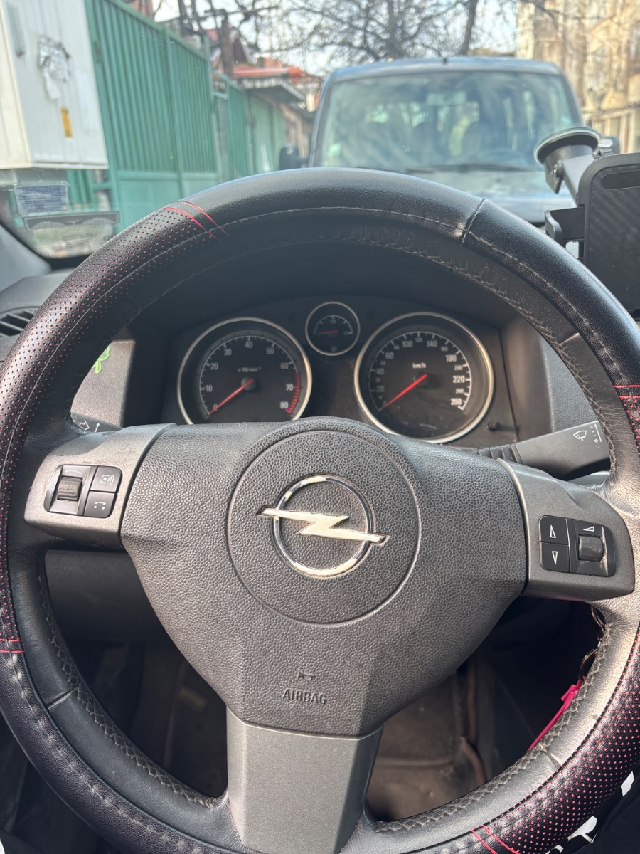 Опел Астра 1,6 — 8