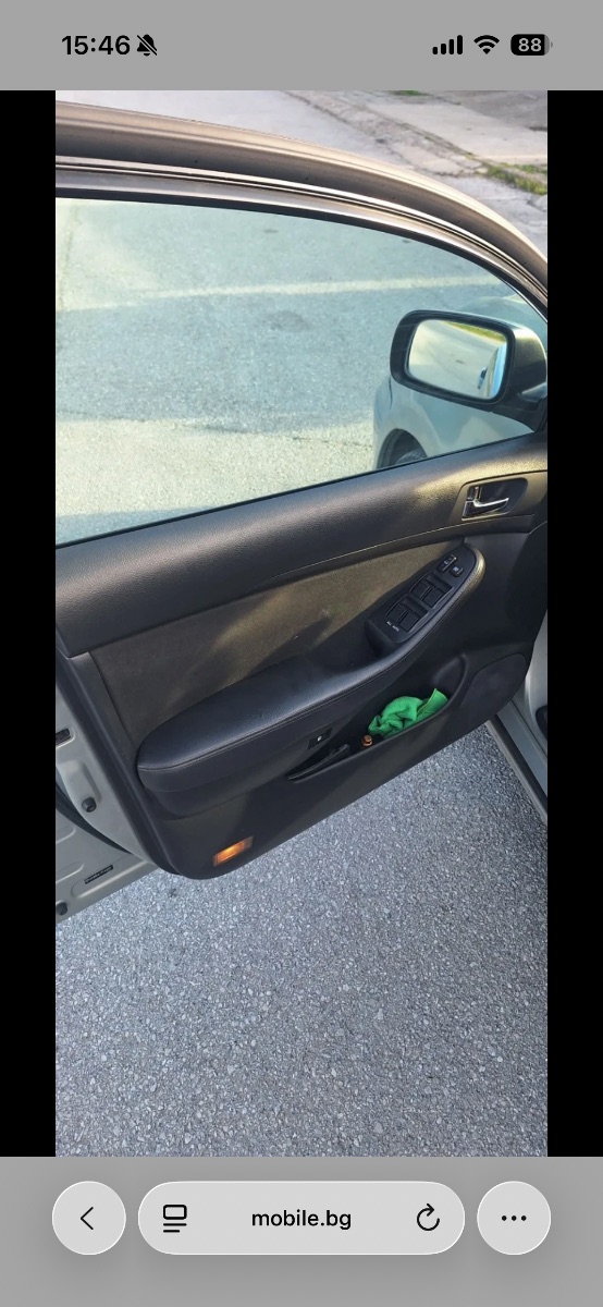 Toyota Avensis — 9